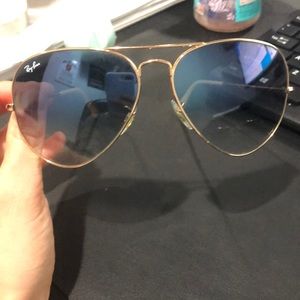 RayBan large aviators